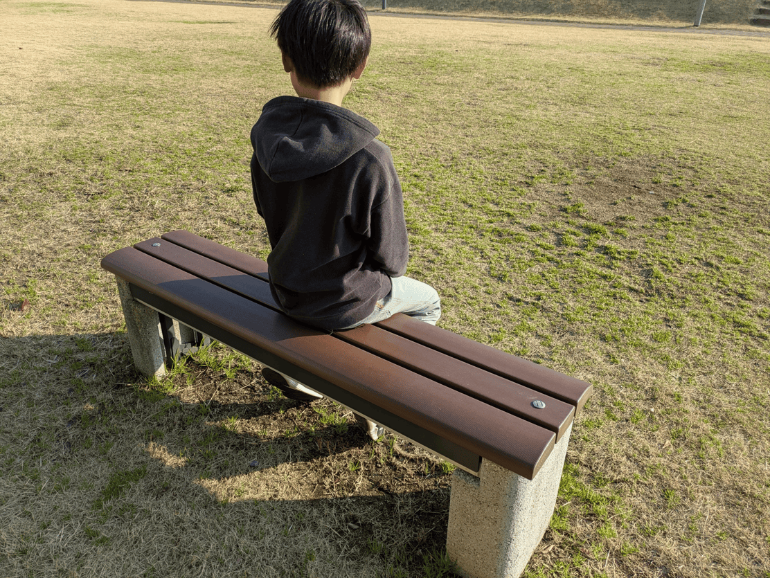 ベンチの画像